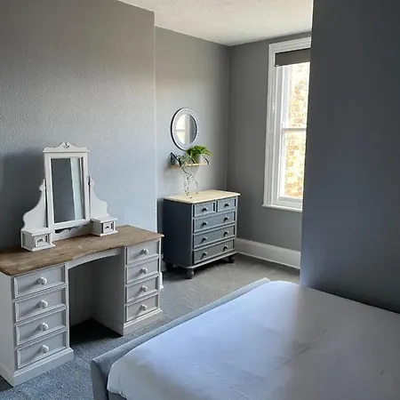 Westbourne House Holiday home Scarborough